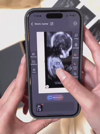 E-INK CASE FOR IPHONE